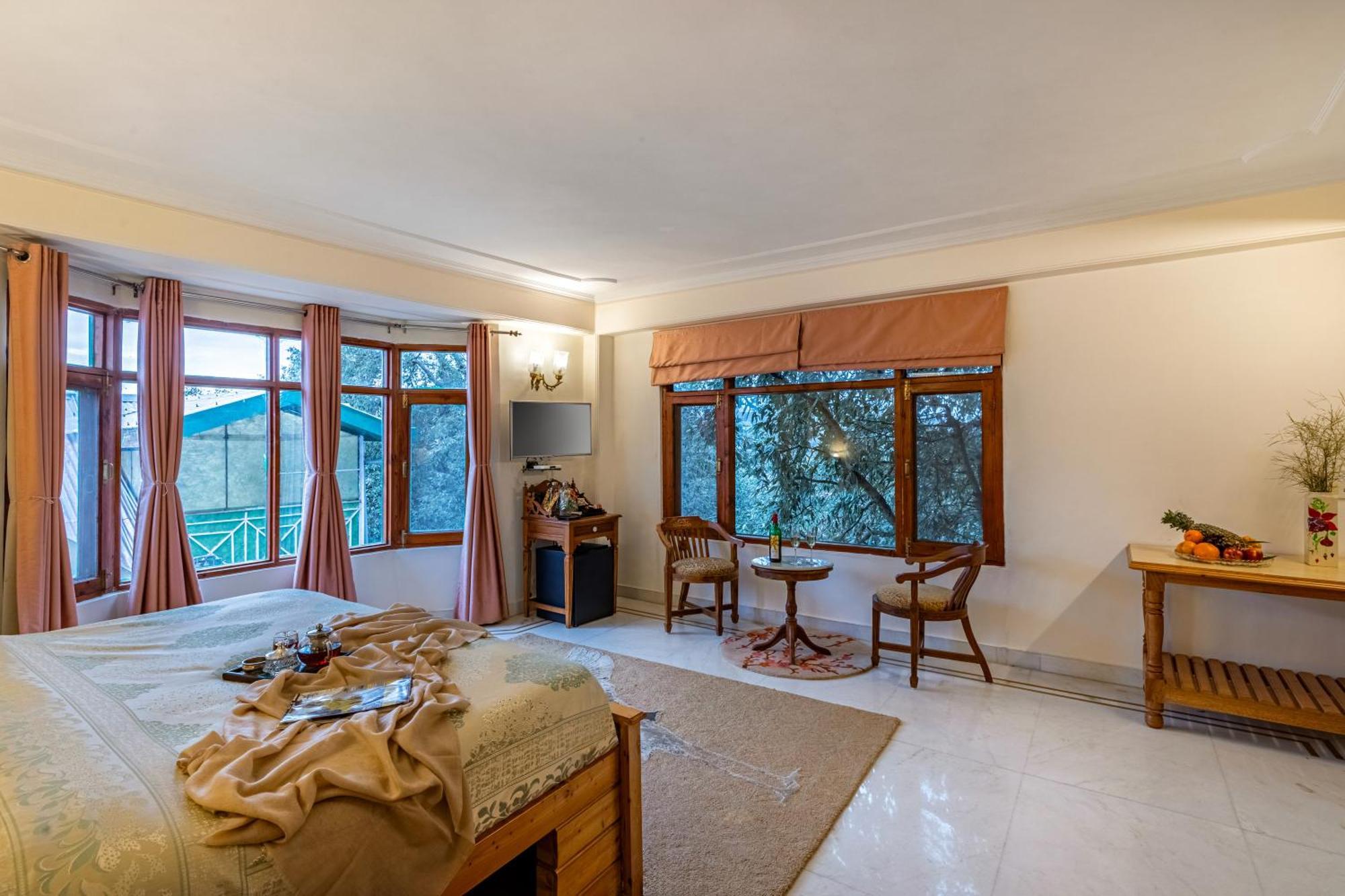 Alaya Stays Meridian Oak, Shimla Exterior foto