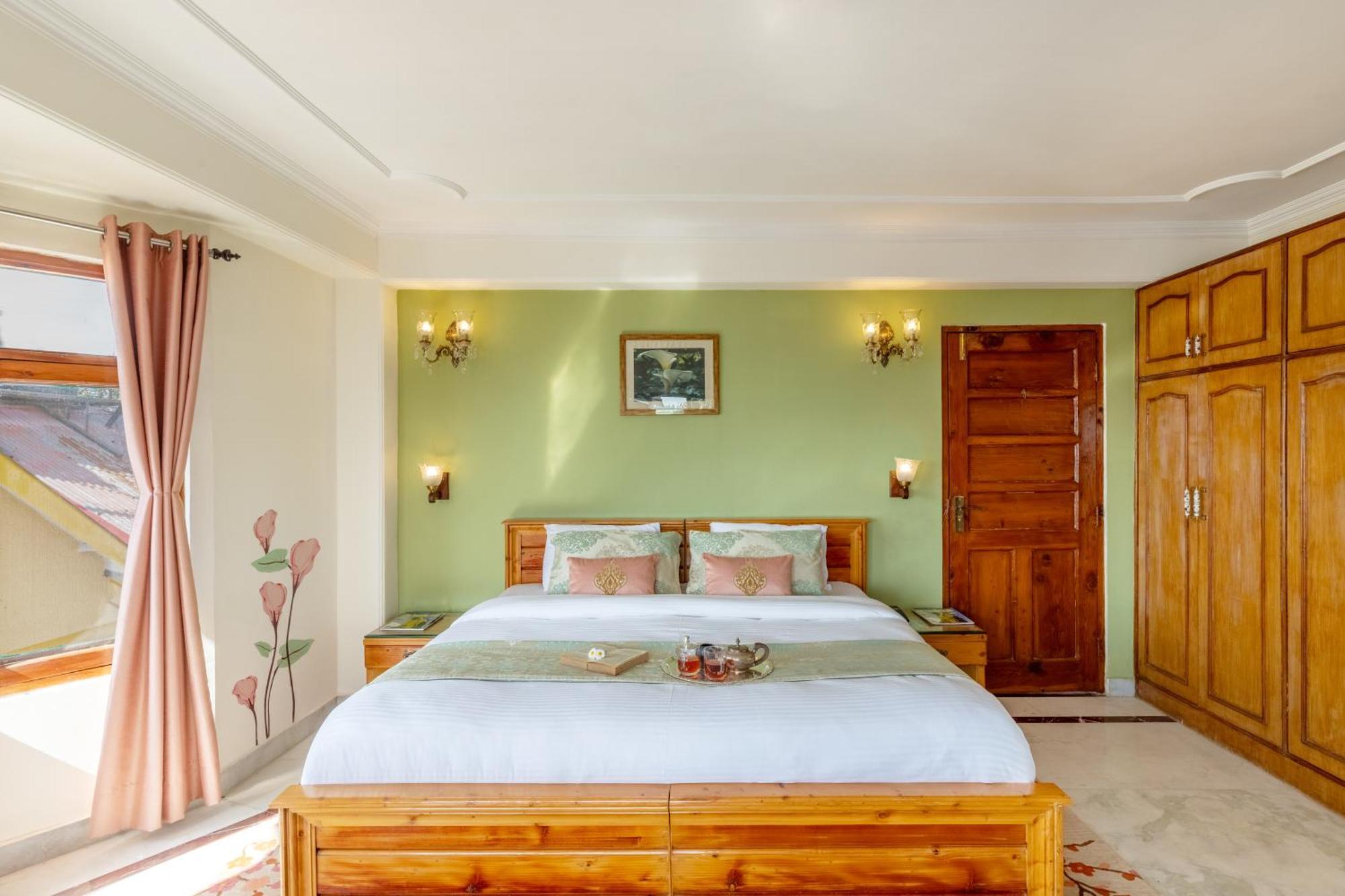 Alaya Stays Meridian Oak, Shimla Exterior foto