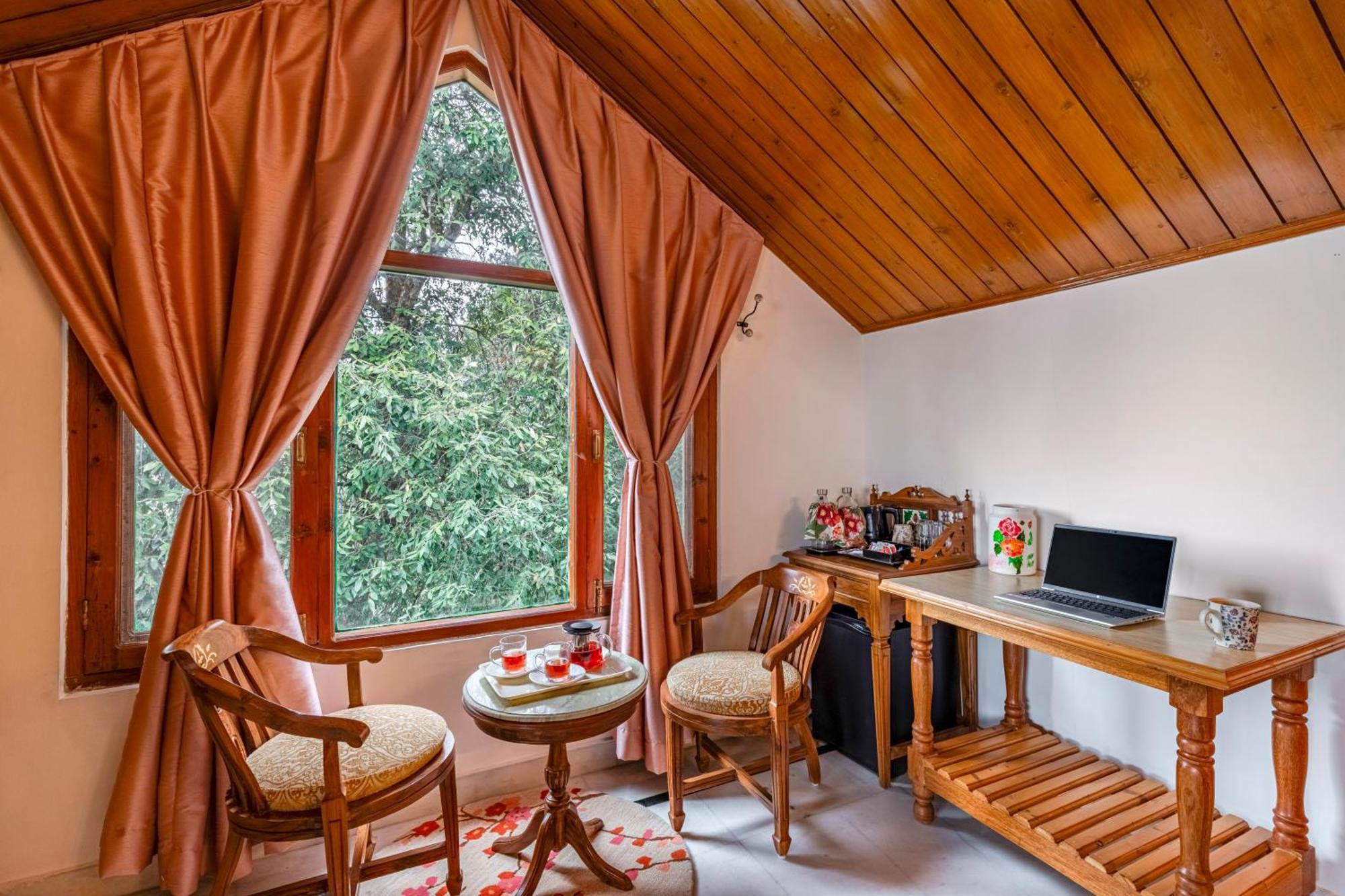 Alaya Stays Meridian Oak, Shimla Exterior foto