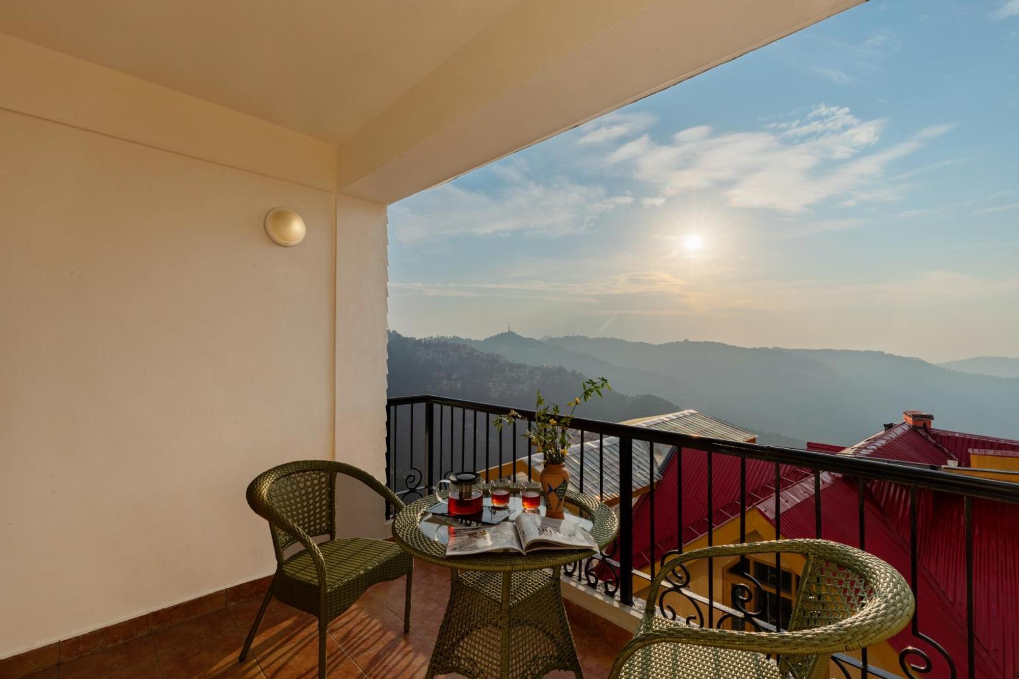 Alaya Stays Meridian Oak, Shimla Exterior foto
